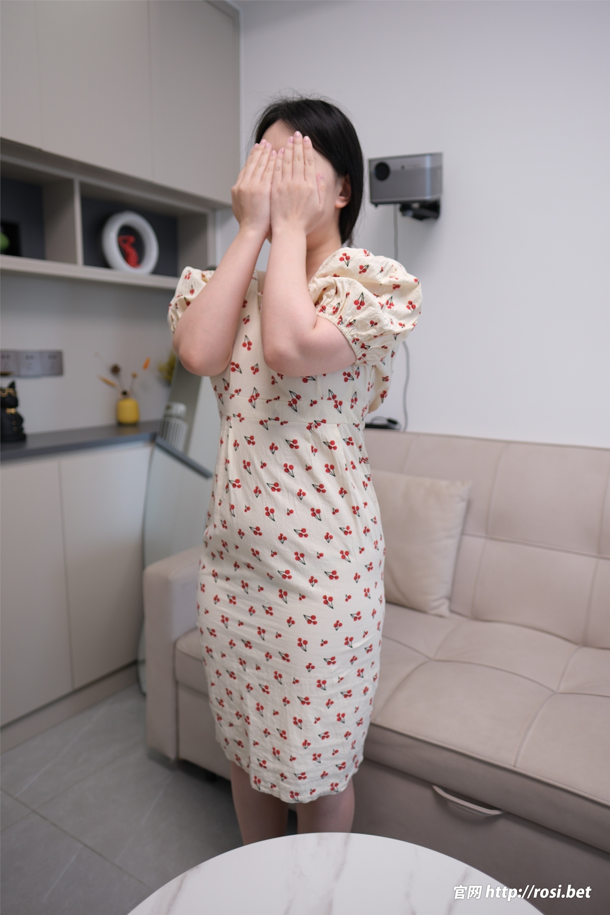 ROSI写真 2024.10.24 NO.4707